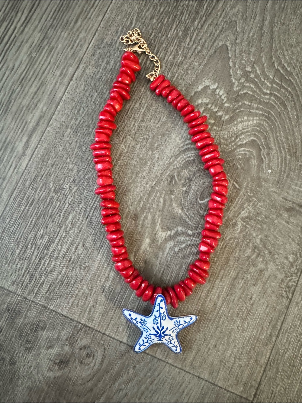 Beaded Necklace with Blue & White Starfish Pendant - Picture 2 of 8
